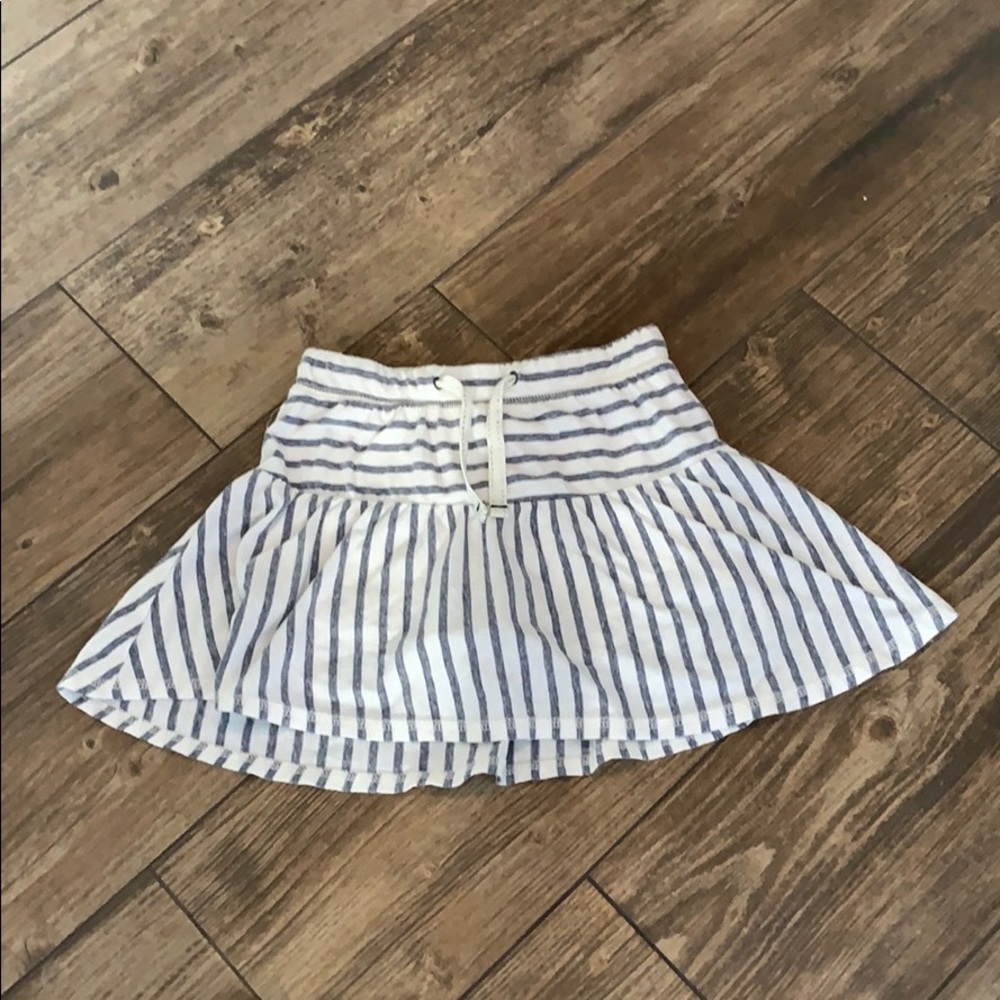 Girls skirt
